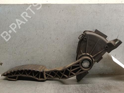 Pedal Pedal RENAULT LAGUNA II Grandtour (KG0/1_) 1.9 dCi (KG1V) (130 hp) 35721198 35721198