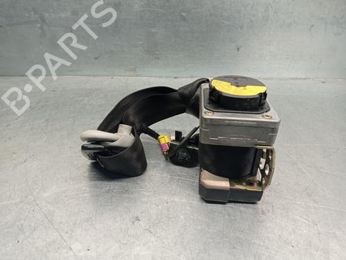 Used Front right seatbelt VW BORA I (1J2) 1.6 (101 hp) 8726431