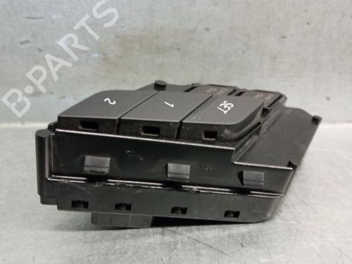 Switch BMW X6 (G06, F96) xDrive 40 d Mild-Hybrid | BP28726359I30 