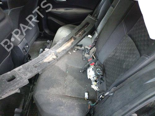 Handskerum TOYOTA COROLLA Saloon (_E21_) 1.8 VVTi Hybrid (ZWE211, MZEA12) | BP23426000C95 - Image 13