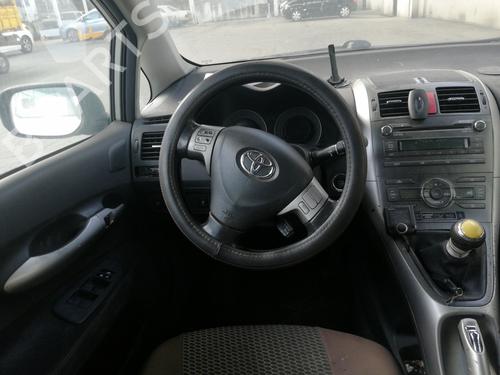 Cockpit TOYOTA AURIS (_E15_) 2.0 D-4D (ADE150_, ADE150R) | BP16698081C47 