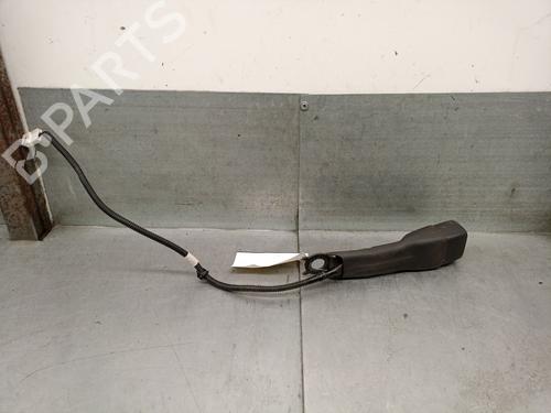 seat-buckle-toyota-corolla-saloon-_e21_-2019-32454765 main image
