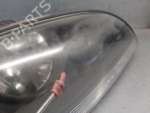 Right headlight KIA SORENTO I (JC) 2.5 CRDi 4WD | BP26322656C29 