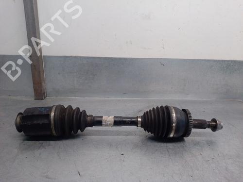 Drivaksel fortil Højre KIA SORENTO III (UM) 2.2 CRDi (200 hp) 32499067