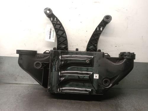 Luftfiltergehäuse für BMW X6 (E71, E72) xDrive 35 d (286 hp) 32104136