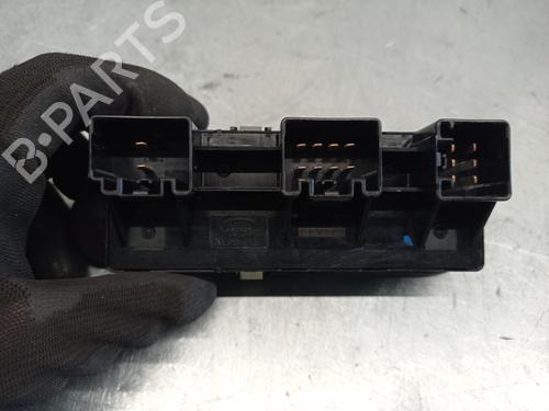 Left front window switch LAND ROVER DISCOVERY III (L319)  | BP10309709I27 