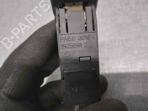 Headlight switch CITROËN JUMPY I (U6U_) 2.0 HDi 110 | BP20266430I24 