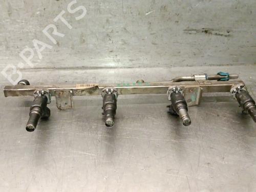 Injection rail OPEL ASTRA H TwinTop (A04) 1.6 (L67) | BP30889863M98