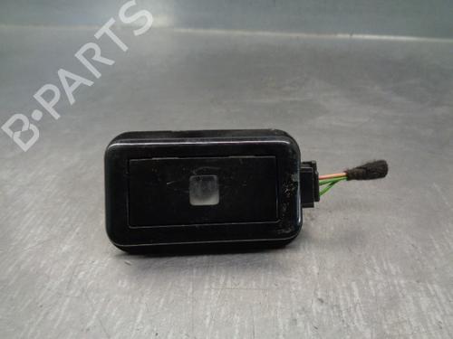 Used Interior roof light PEUGEOT 2008 II (UD_, US_, UY_, UJ_, UR_, UC_) 1.5 BlueHDI 100 (102 hp) 17664840