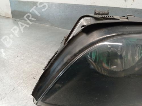 Left headlight BMW 3 (E46) 320 d | BP29001158C28 