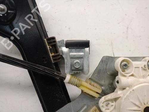 Front left window mechanism SAAB 9-3 Estate (E50) 1.9 TTiD | BP37193663C22 - Image 3