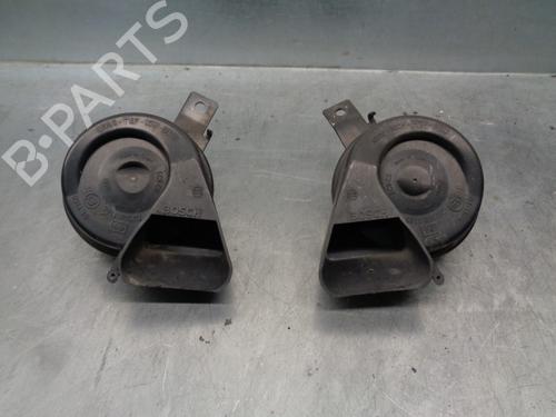 Used Horn MERCEDES-BENZ SLK (R171) 200 Kompressor (171.442) (163 hp) 20260884