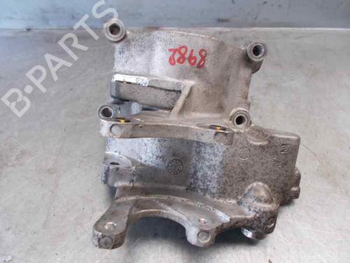 Used Support HYUNDAI ELANTRA III (XD) 2.0 CRDi (113 hp) 20251131