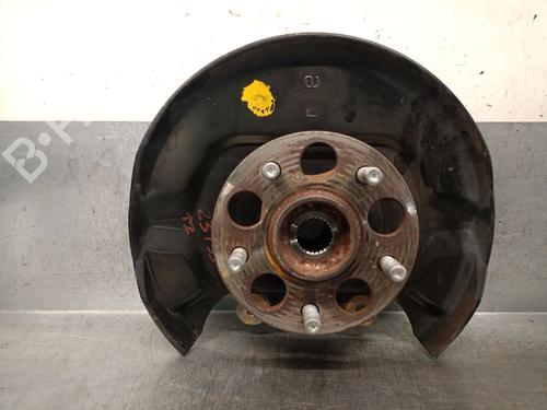Used Left rear steering knuckle TOYOTA YARIS CROSS (MXP_) 1.5 Hybrid All-wheel Drive (MXPJ15) (116 hp) 27597079