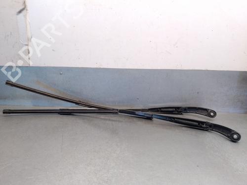 Vindspejlsviskerarm AUDI Q3 (F3B) 35 TDI (150 hp) 30058698