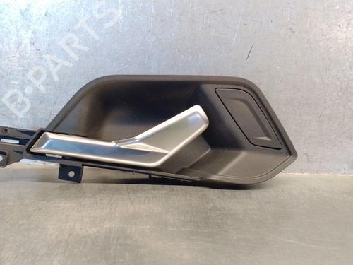 Maniglia interna anteriore destra AUDI Q3 (F3B) 35 TDI (150 hp) 30058769