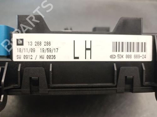 Fuse box OPEL ZAFIRA / ZAFIRA FAMILY B (A05) 1.7 CDTI (M75) | BP28015130E1 