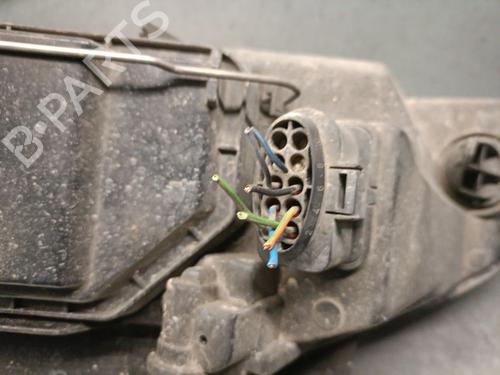 Phare droit FORD FOCUS I (DAW, DBW) 1.8 Turbo DI / TDDi | BP30645174C29