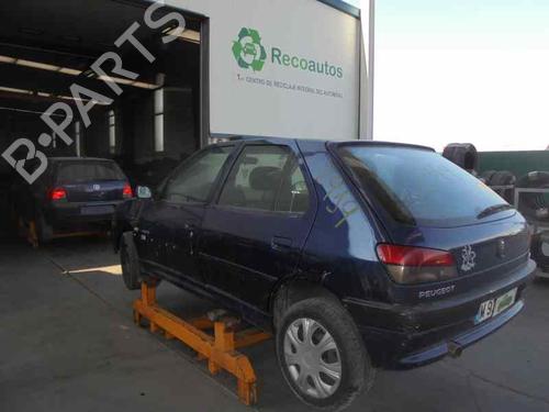 Rear right exterior door handle PEUGEOT 306 Hatchback (7A, 7C, N3, N5) 1.6 | BP2085328C130 