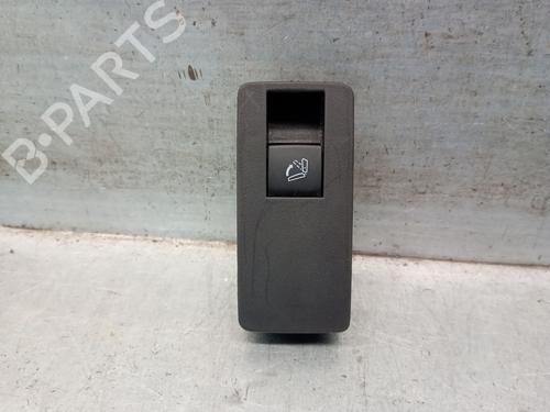 Used Switch Switch OPEL ASTRA K Sports Tourer (B16) 1.2 Turbo (35) (145 hp) 25235732 25235732