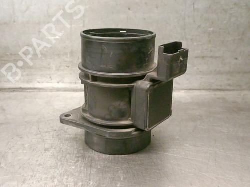 Used Mass air flow sensor RENAULT MEGANE II Saloon (LM0/1_) 1.9 dCi (LM0G, LM1G, LM2C) (120 hp) 31013887