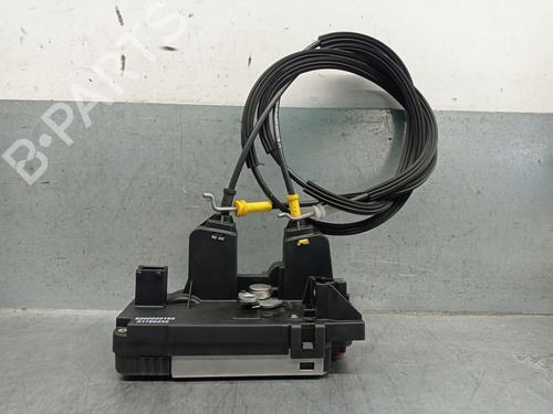 Used Tailgate lock RENAULT TRAFIC II Van (FL) 2.5 dCi 145 (FL0J) (146 hp) 28524245