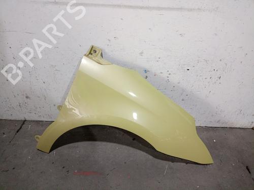 Used Right front fenders Right front fenders 38052495 38052495