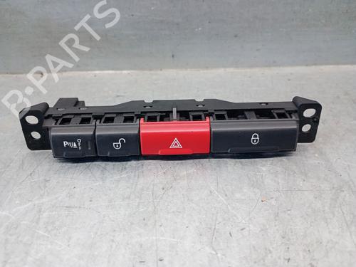 Used Warning switch LAND ROVER FREELANDER 2 (L359) 2.2 TD4 4x4 (160 hp) 25798535