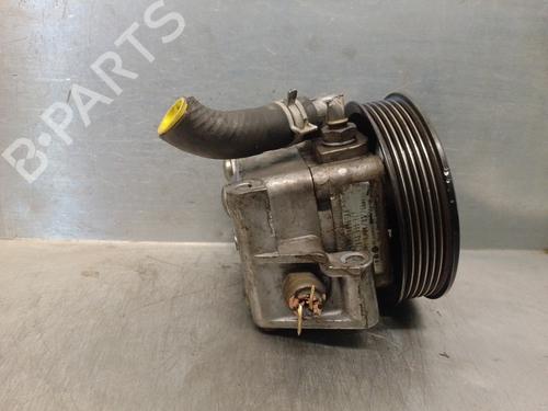 Used Steering pump FORD FOCUS I (DAW, DBW) 1.6 16V (100 hp) 15500987