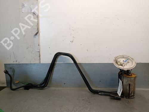 Used Fuel pump BMW 5 (E60) 530 d (231 hp) 33203767