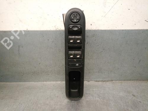 Used Left front window switch Left front window switch PEUGEOT 3008 I MPV (0U_) 1.2 (131 hp) 33426654 33426654