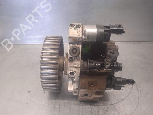 Used Injection pump MITSUBISHI SPACE STAR MPV (DG_A) 1.9 DI-D (DG4A) (102 hp) 10273357