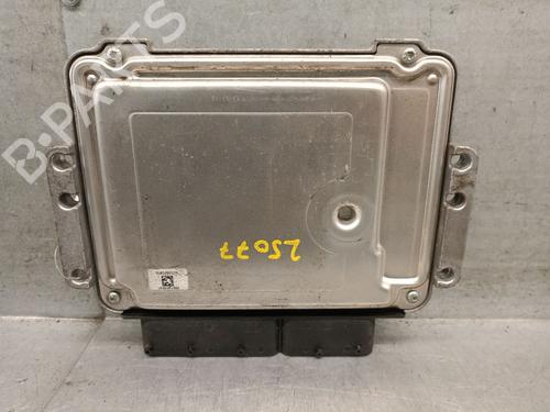 Engine control unit (ECU) KIA CARENS III MPV (UN) 2.0 CRDi 115 | BP33621450M57 - Image 2