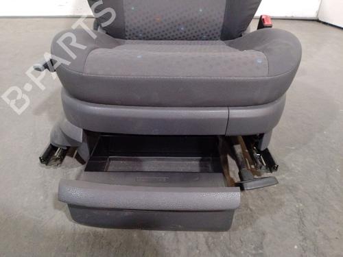 Right front seat VW POLO (9N_, 9A_) 1.4 16V | BP27676544C16 