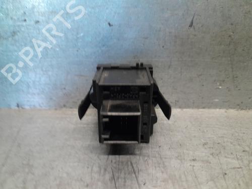 Headlight switch VW GOLF VI Variant (AJ5) 1.6 TDI | BP37681977I24 - Image 3