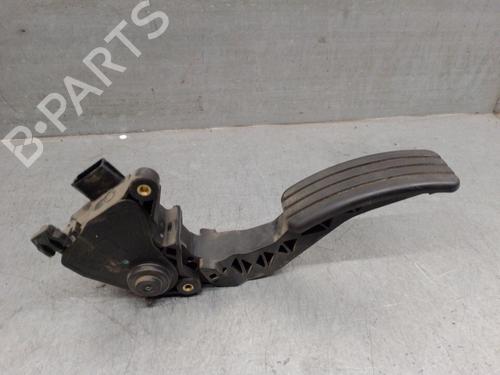 Pedal RENAULT MEGANE III Hatchback (BZ0/1_, B3_) 1.5 dCi (BZ0C) (90 hp) 31015185
