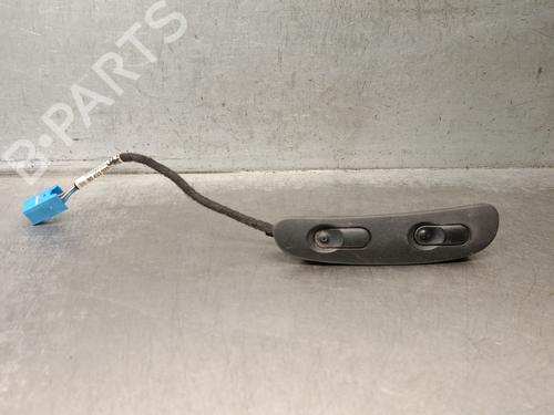 Used Right front window switch Right front window switch OPEL VECTRA B Hatchback (J96) 2.0 DTI 16V (F68) (101 hp) 40499801 40499801