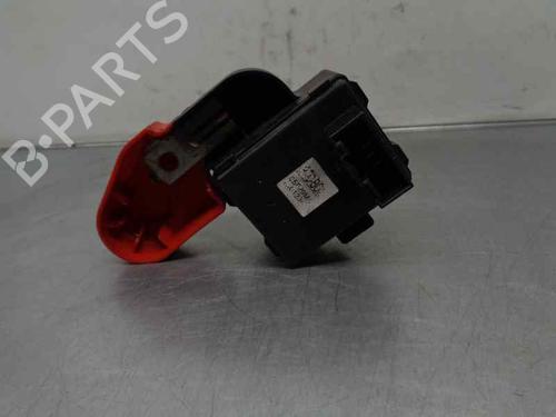 Used Fuse box SSANGYONG RODIUS I 2.7 Xdi (165 hp) 6587431