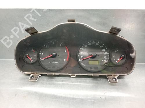 Used Instrument cluster HYUNDAI SANTA FÉ I (SM) 2.0 CRDi (113 hp) 28289529