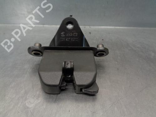 Used Tailgate lock SKODA OCTAVIA II (1Z3) [2004-2013]  12131556