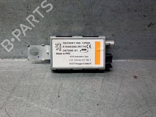 Antenne/Base CITROËN C5 AIRCROSS (A_) 1.2 PureTech 130 (ARHNSJ) (131 hp) 31958663