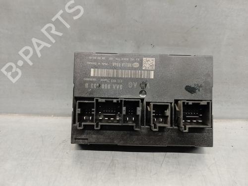 Elektronische module VW PASSAT B7 Variant (365) 2.0 TDI (140 hp) 15801661