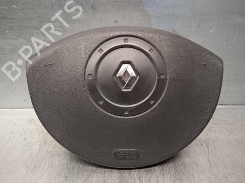 Used Driver airbag RENAULT SCÉNIC II (JM0/1_) 1.9 dCi (JM0G, JM12, JM1G, JM2C) (120 hp) 12204650