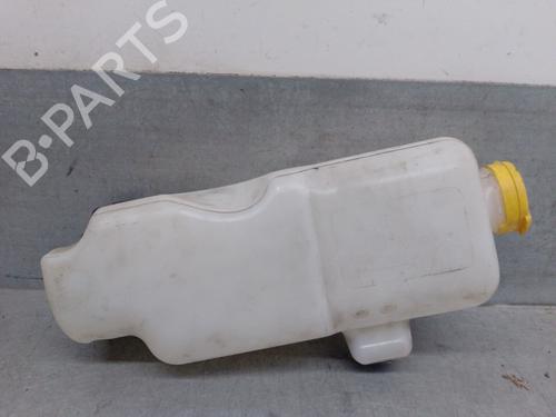 Used Windscreen washer tank SMART FORTWO Coupe (453) electric drive / EQ (453.391) (56 hp) 26322826