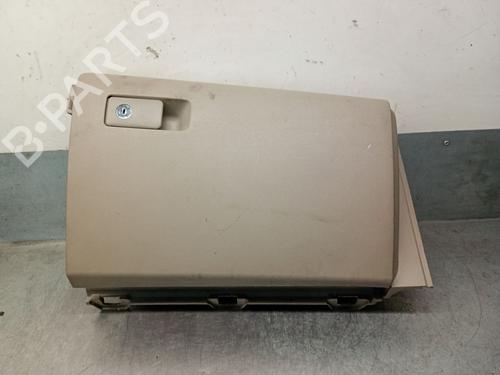 Used Glove box KIA OPTIMA (JF) 1.7 CRDi (141 hp) 31852882