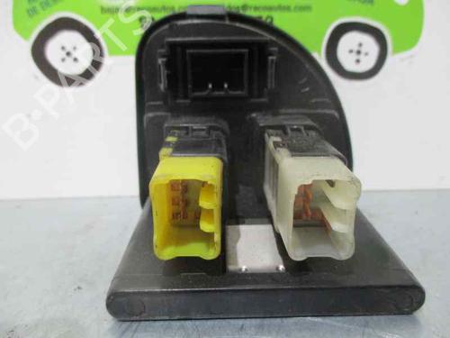 Switch CHEVROLET REZZO MPV (U100) 1.6 | BP20245559I30 