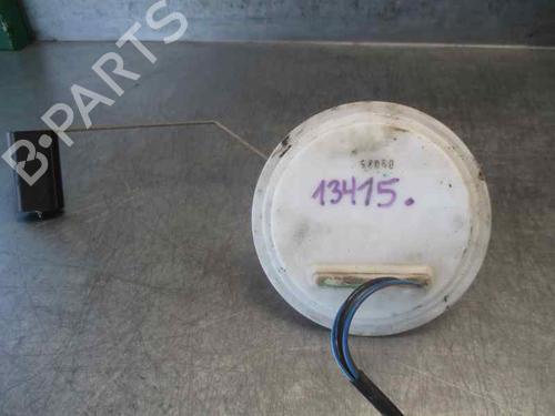 Used Fuel pump VOLVO V70 II (285) 2.5 TDI (140 hp) 7876018