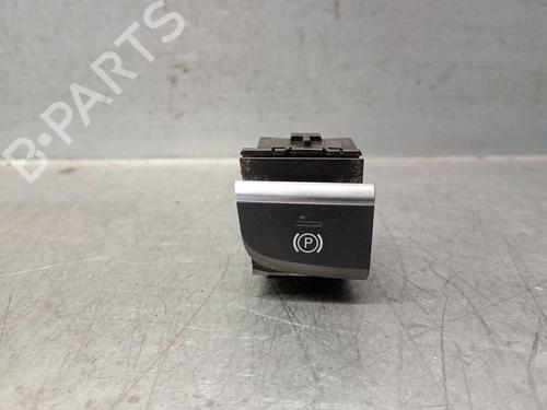 Used Hand brake AUDI A3 Sportback (8VA, 8VF) 1.6 TDI (110 hp) 28683374