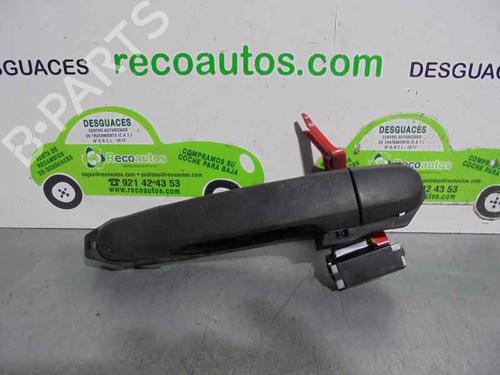 Used Rear right exterior door handle TOYOTA YARIS (_P9_) 1.4 D-4D (NLP90_, NLP90R) (90 hp) 2070353