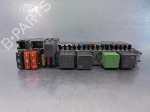 Caja reles / fusibles MERCEDES-BENZ S-CLASS (W220) S 430 (220.070, 220.170) (279 hp) 15215482